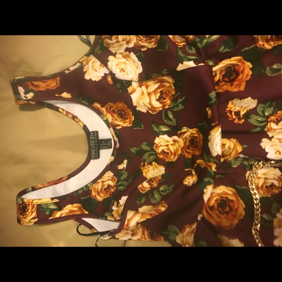 3$25 ❤️ dress - Picture 3 of 6